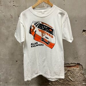 Vintage 1980s Racing NASCAR Alan Kulwicki Single Stitch Hooters Car T-Shirt XL